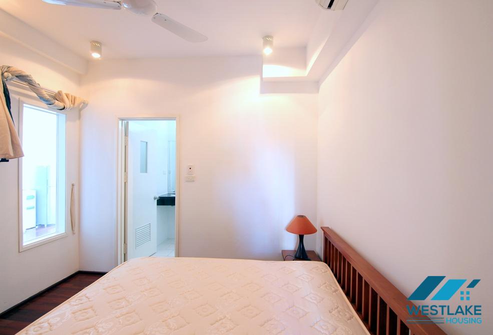 Lake view 02 bedrooms apartment for rent in Tay Ho, Ha Noi