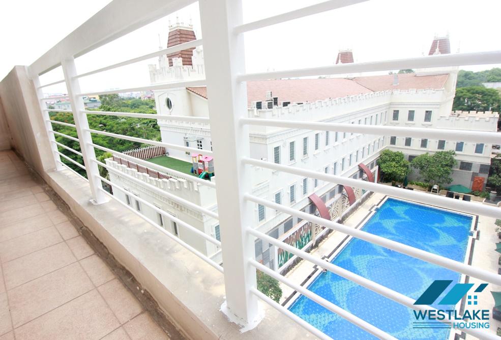 Căn hộ có tầm nhìn tuyệt đẹp cho thuê tại Ciputra, Tây Hồ, Hà Nội