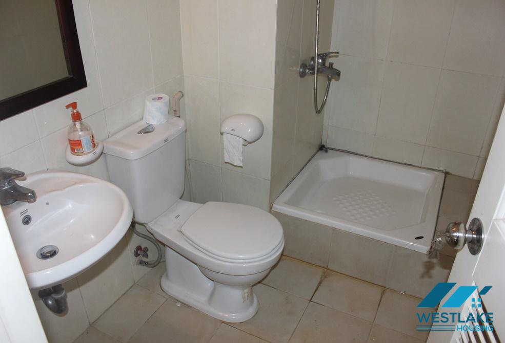 Cho thuê căn hộ 4 phòng ngủ tại tòa E, Ciputra, Tây Hồ