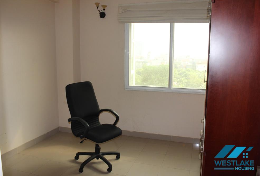 Cho thuê căn hộ 4 phòng ngủ tại tòa E, Ciputra, Tây Hồ