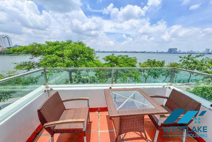 Cho Thuê Biệt thự 5 Phòng Ngủ Đẹp View Hồ, Sân Vườn Rộng Thoáng Mát Tại Tây Hồ, Hà Nội