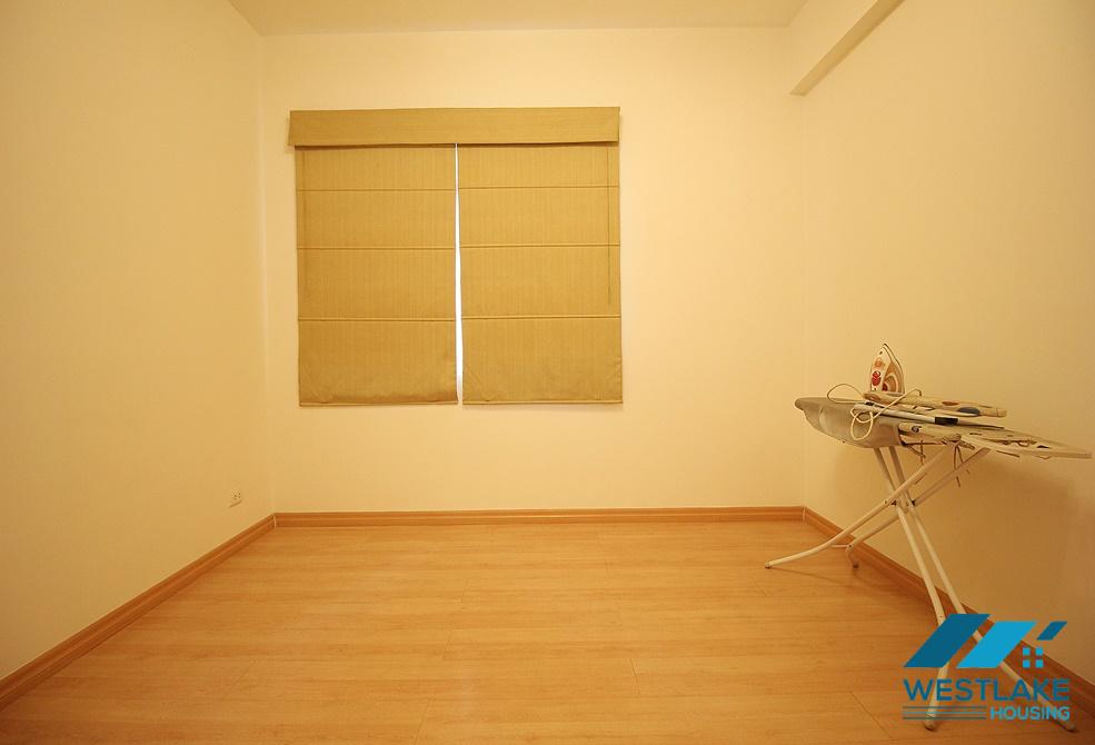 Cho thuê căn hộ 4 phòng ngủ tại Ciputra, Tây Hồ, Hà Nội.
