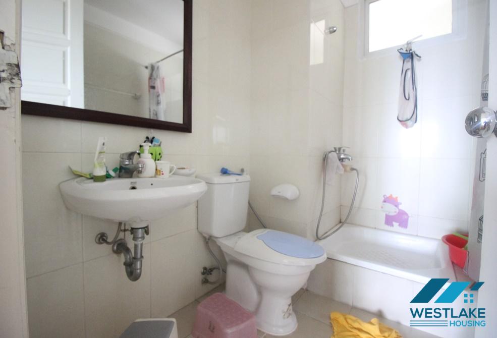 Căn hộ 4 phòng ngủ với tầm nhìn tuyệt đẹp ra thành phố tại Ciputra, Tây Hồ