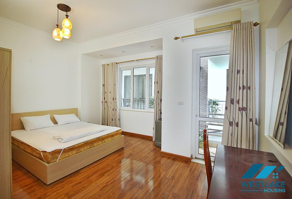 A bright 4 bedroom house for rent in Xuan Dieu, Tay Ho