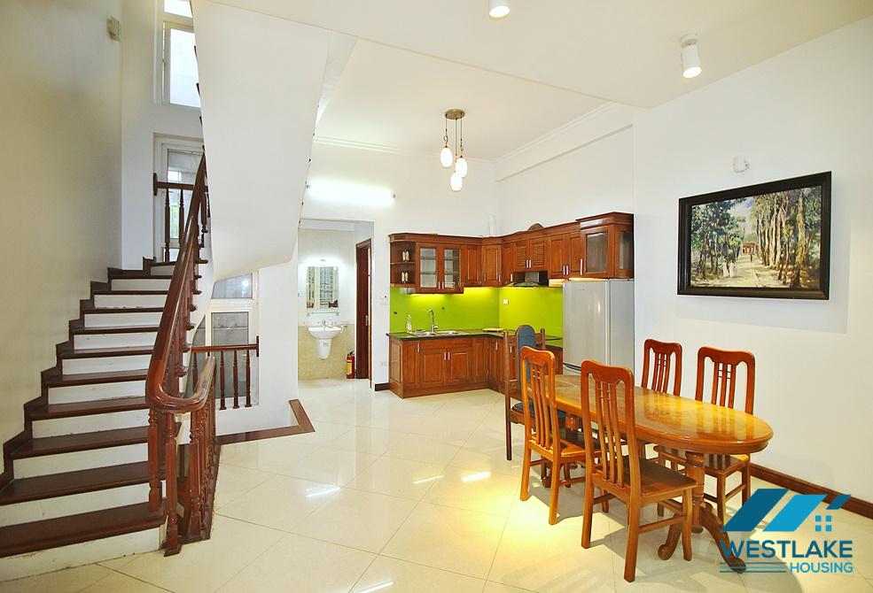A bright 4 bedroom house for rent in Xuan Dieu, Tay Ho