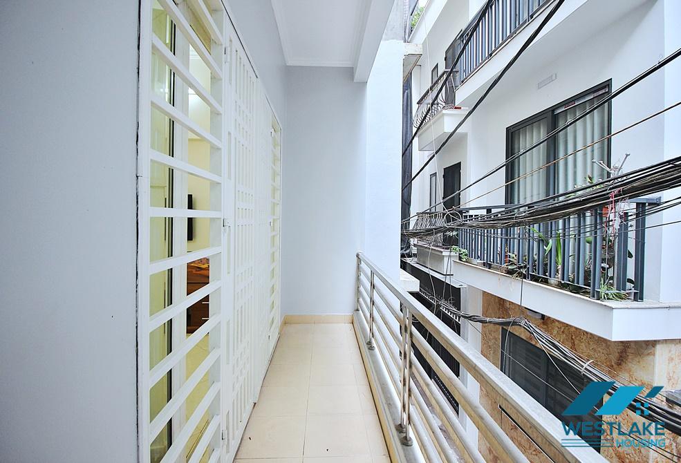 A bright 4 bedroom house for rent in Xuan Dieu, Tay Ho