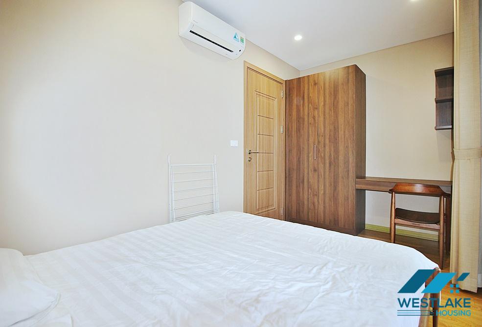 Tòa Nhà Căn Hộ Dịch Vụ 2 Phòng Ngủ Trên Phố Tô Ngoc Vân,Tây Hô Cho Thuê