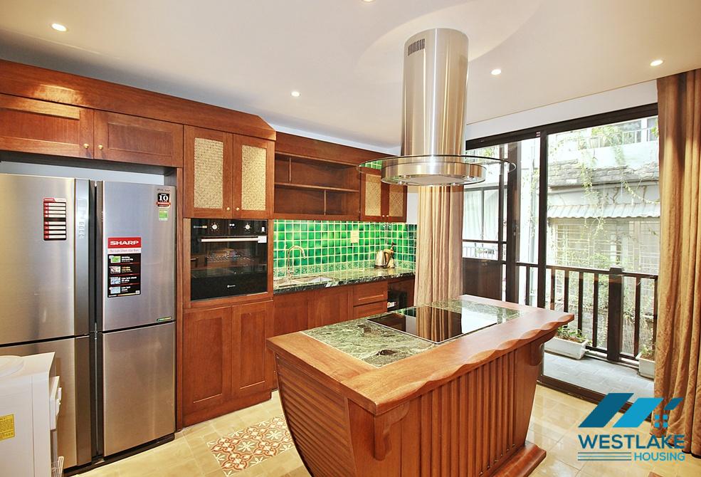 Good quality 03 bedrooms apartment for rent in Tay Ho, Ha Noi