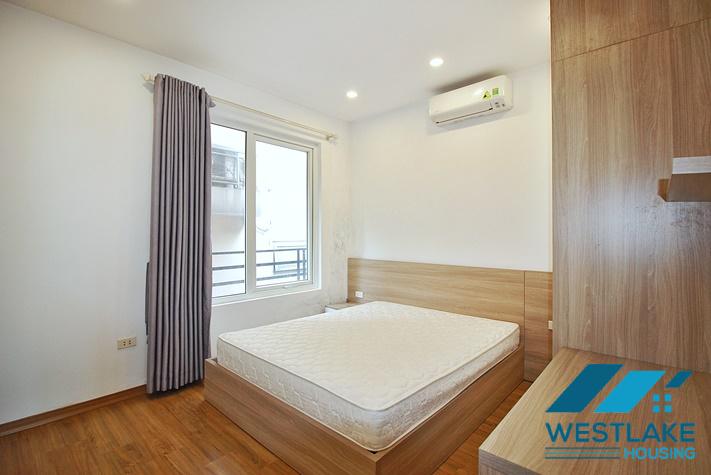 Lakeside serviced apartment for rent on Vu Mien street, Tay Ho, Ha Noi