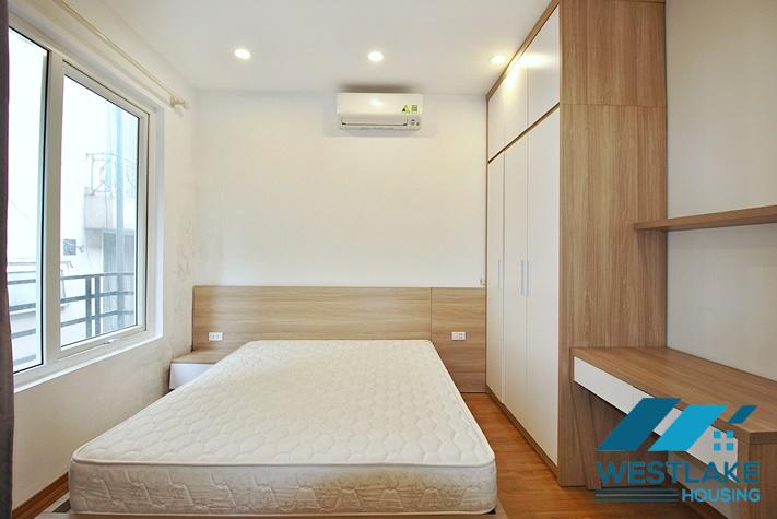 Lakeside serviced apartment for rent on Vu Mien street, Tay Ho, Ha Noi