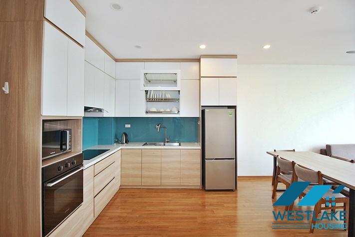 Lakeside serviced apartment for rent on Vu Mien street, Tay Ho, Ha Noi