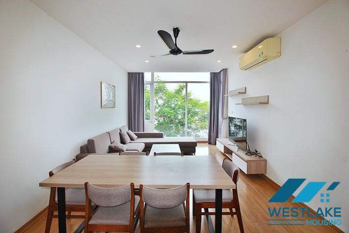 Lakeside serviced apartment for rent on Vu Mien street, Tay Ho, Ha Noi