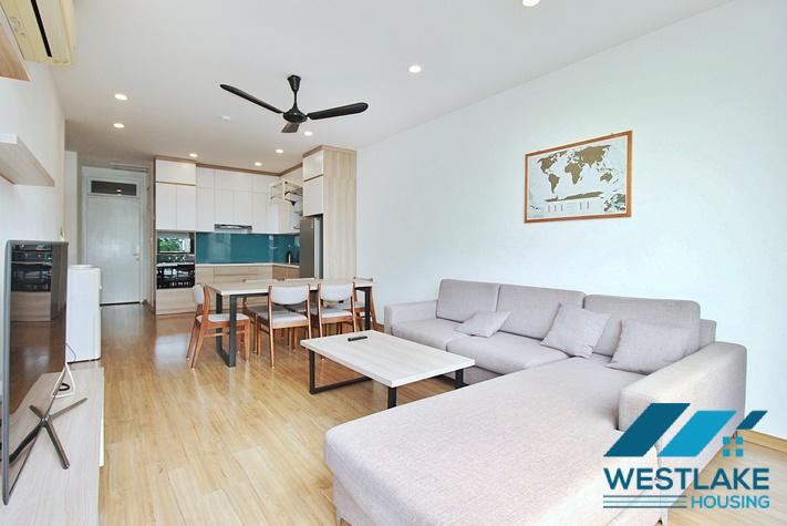 Lakeside serviced apartment for rent on Vu Mien street, Tay Ho, Ha Noi