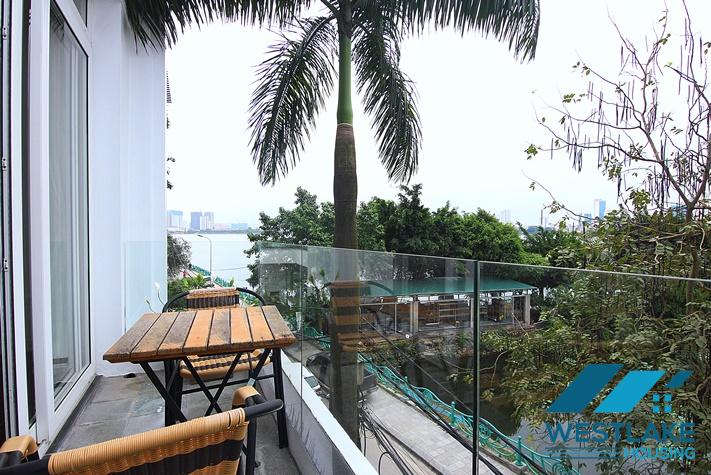 Căn Hộ Dịch Vụ 4 Phòng Ngủ Rộng Đẹp, View Hồ Thoáng Mát Cho Thuê Tại Phố Quảng khánh.Tây Hồ