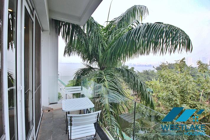 Căn Hộ 3 Phòng Ngủ Rộng Đẹp, Ban Công, View Hồ Sáng Thoáng Cho Thuê Tại Tây Hồ, Hà Nội