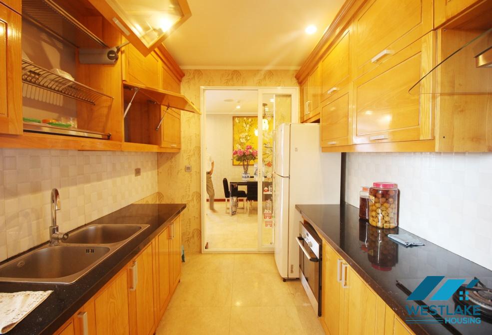 Good quality apartment for rent in Ciputra L Tower, Tay Ho ward, Ha Noi