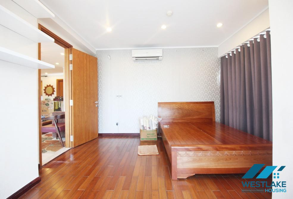Good quality apartment for rent in Ciputra L Tower, Tay Ho ward, Ha Noi
