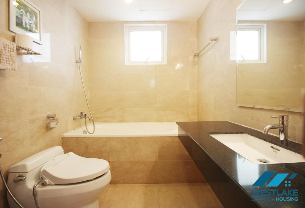 Good quality apartment for rent in Ciputra L Tower, Tay Ho ward, Ha Noi