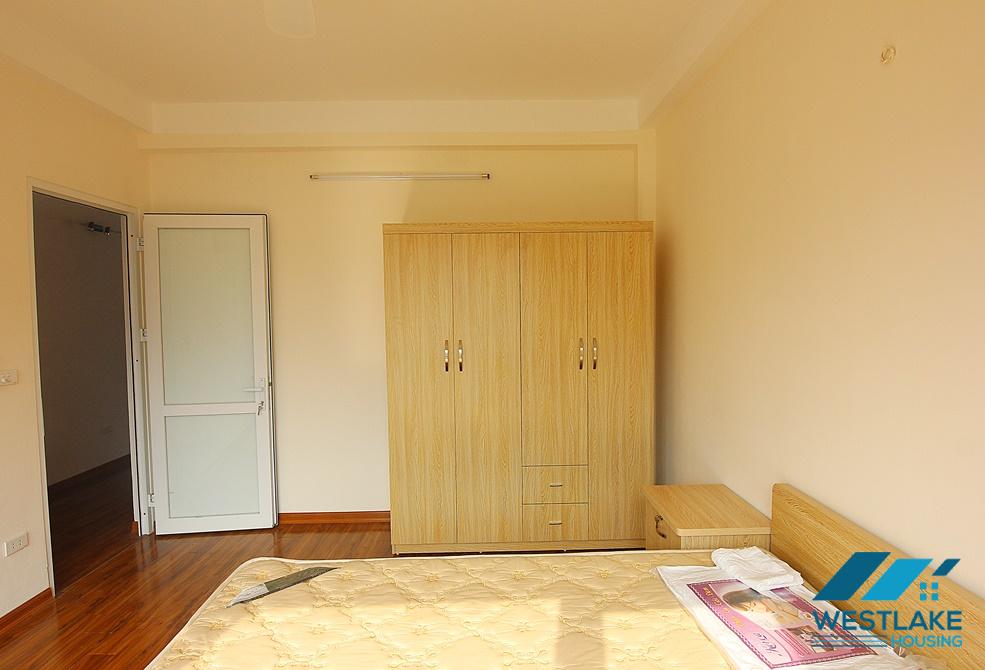 An 1 bedroom apartment with lot of space and light for rent in Xuan Dieu, Tay Ho