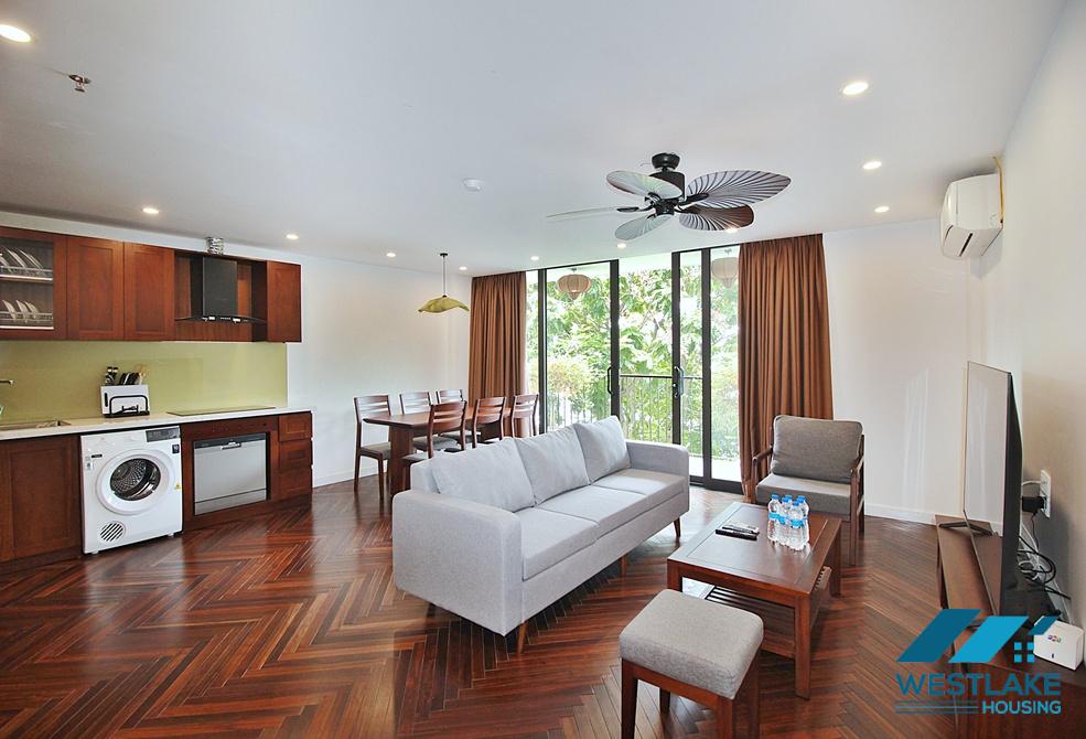 Lake view 03 bedrooms apartment for rent in Tay Ho, Ha Noi