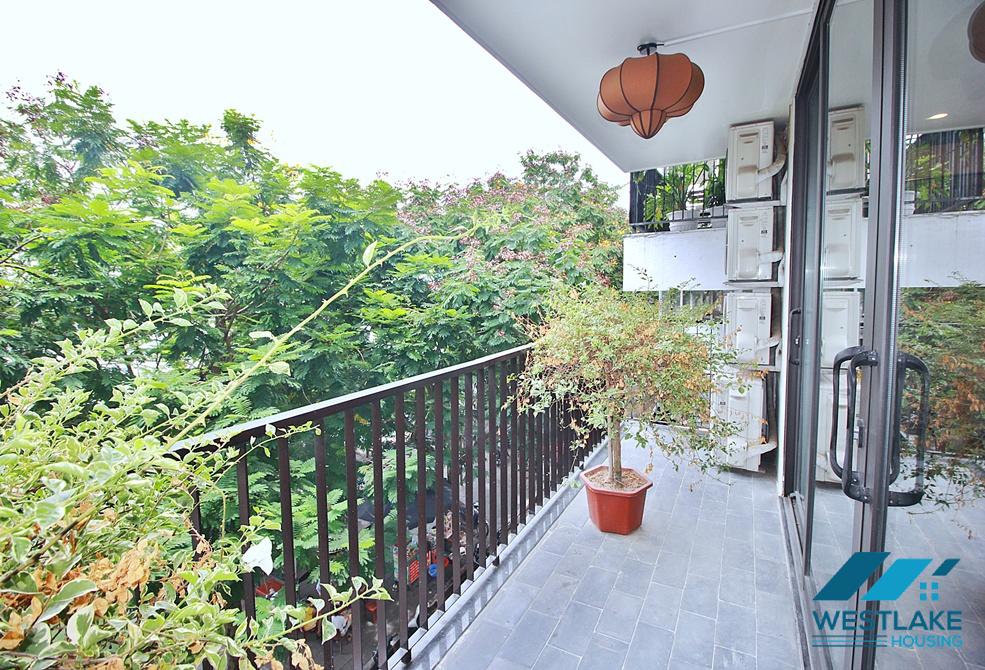 Lake view 03 bedrooms apartment for rent in Tay Ho, Ha Noi