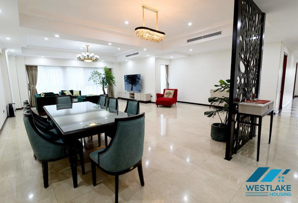 Luxury 4 beds apartment in L2 Block, Ciputra, Tay Ho ward, Ha Noi