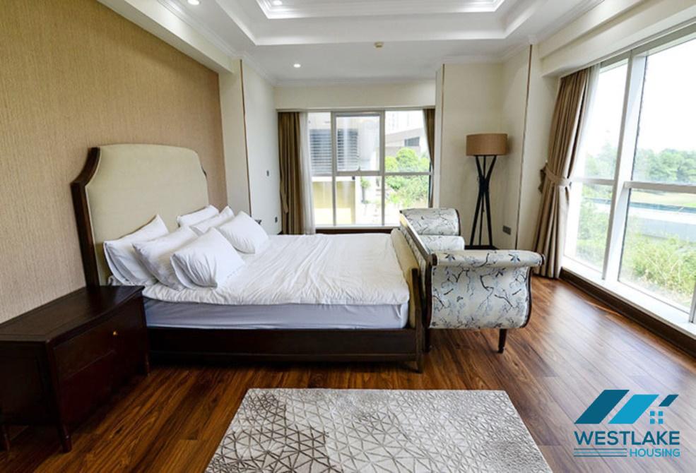Luxury 4 beds apartment in L2 Block, Ciputra, Tay Ho ward, Ha Noi