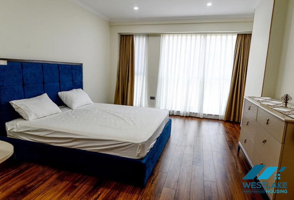 Luxury 4 beds apartment in L2 Block, Ciputra, Tay Ho ward, Ha Noi