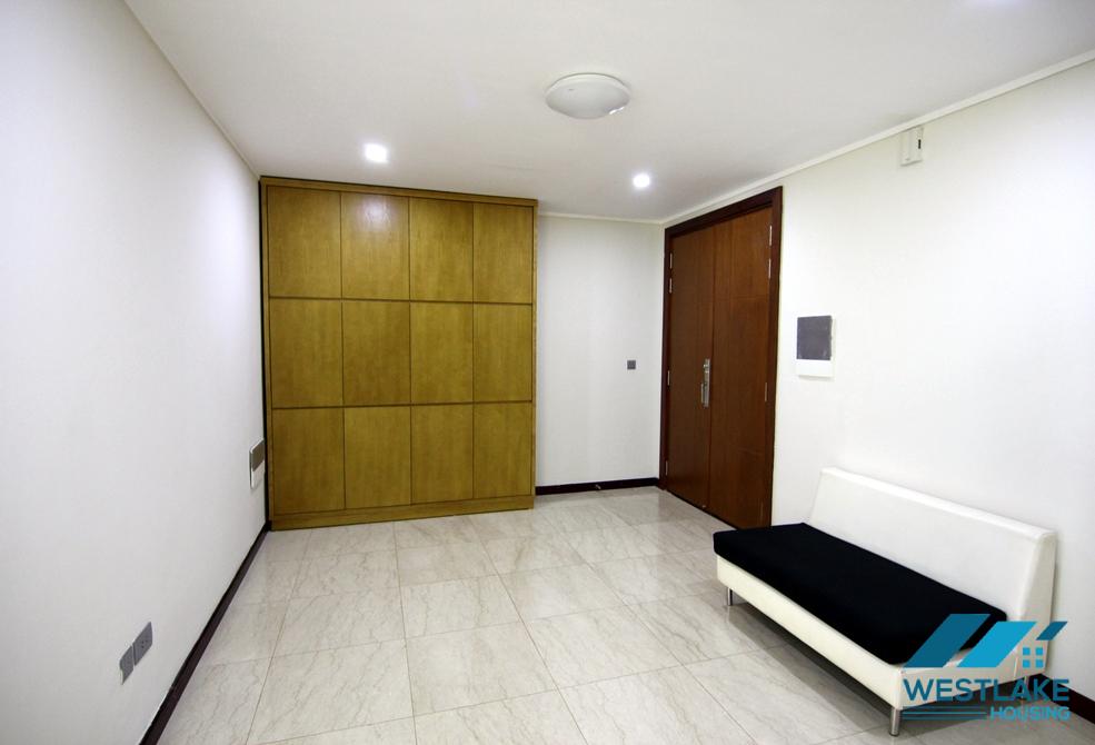 Beautiful apartment for rent in L building, Ciputra urban, Tay Ho ward, Ha Noi