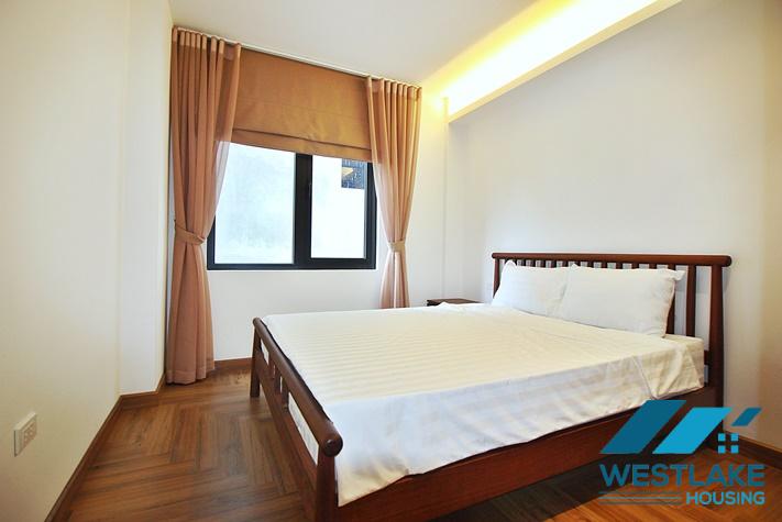 A bright 02 bedrooms apartment with large balcony in Tay Ho, Ha Noi for rent