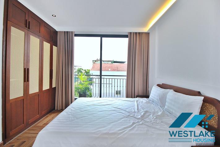 A bright 02 bedrooms apartment with large balcony in Tay Ho, Ha Noi for rent