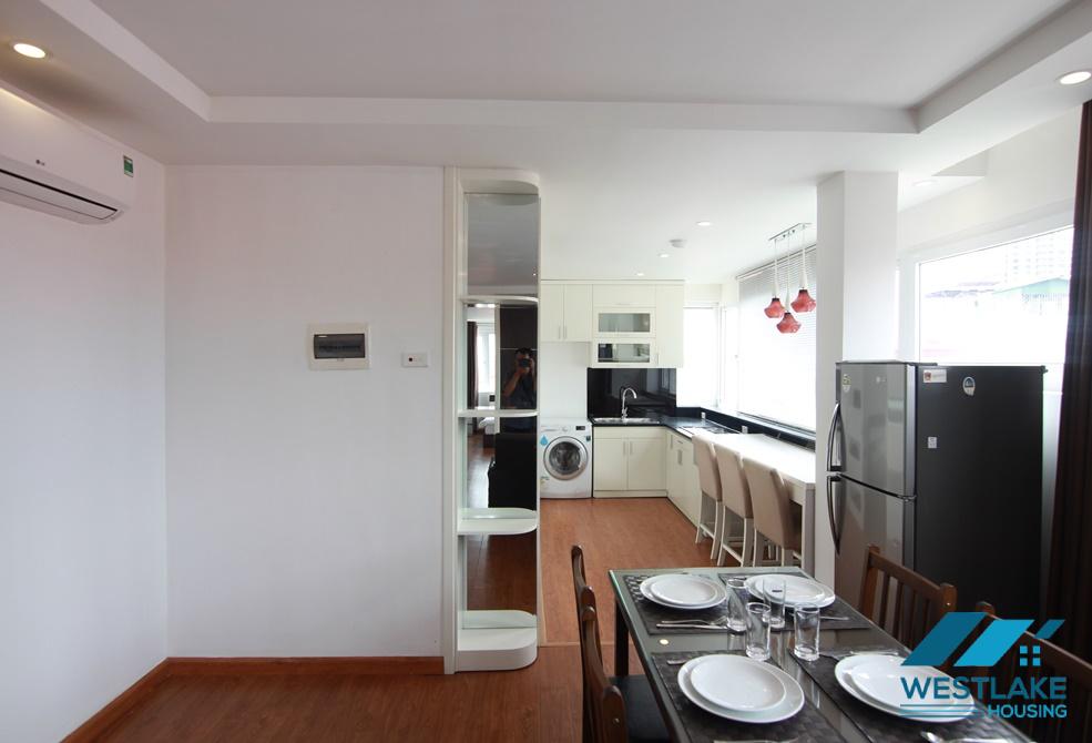 A top floor 2 bedroom apartment for rent in Xuan Dieu, Tay Ho