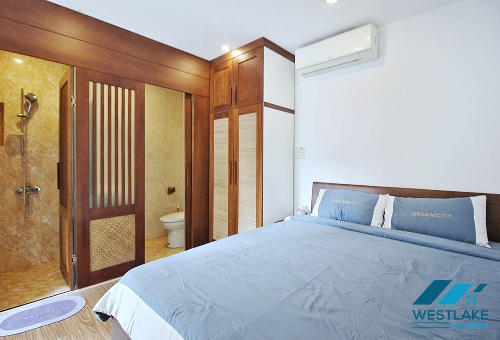A brightly and affordable 2 bedroom apartment for rent in Tay Ho, Ha Noi