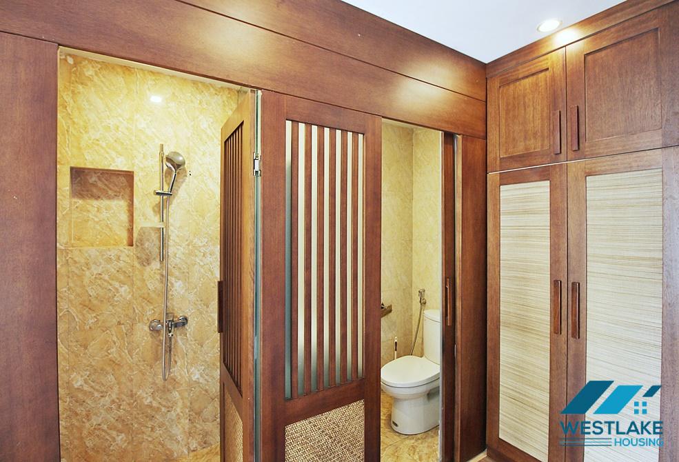 A brightly and affordable 2 bedroom apartment for rent in Tay Ho, Ha Noi