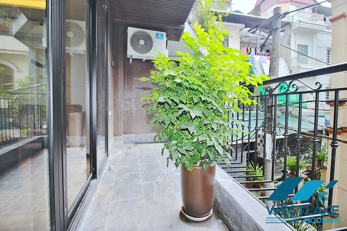 Brand new 02 bedrooms apartment for rent with large balcony in Tay Ho, Ha Noi