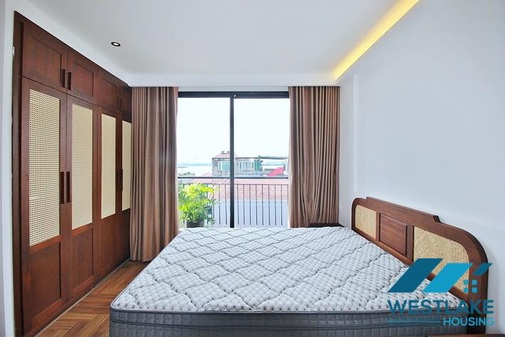 Nice 02 bedrooms apartment with large balcony for rent in Tay Ho, Ha Noi