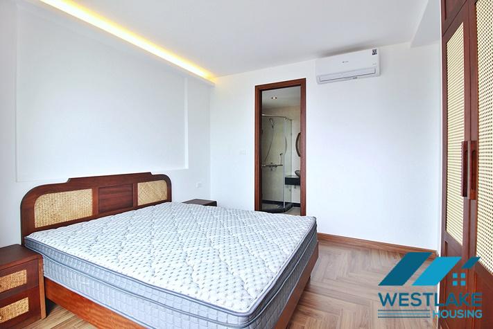Nice 02 bedrooms apartment with large balcony for rent in Tay Ho, Ha Noi