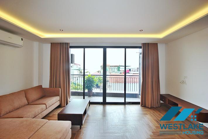 Nice 02 bedrooms apartment with large balcony for rent in Tay Ho, Ha Noi