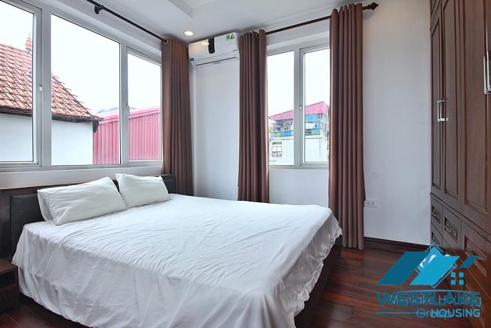 Bright 01 bedroom apartment have balcony for rent in Tay Ho, Ha Noi