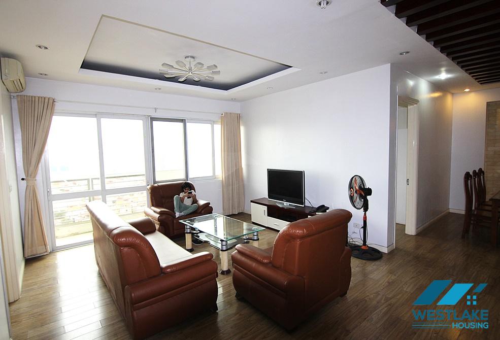 Cho thuê căn hộ đầy đủ nội thất tại tòa nhà E, khu Ciputra