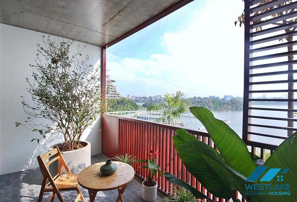 Good quality and clean 03 bedrooms apartment for rent in Tay Ho, Ha Noi