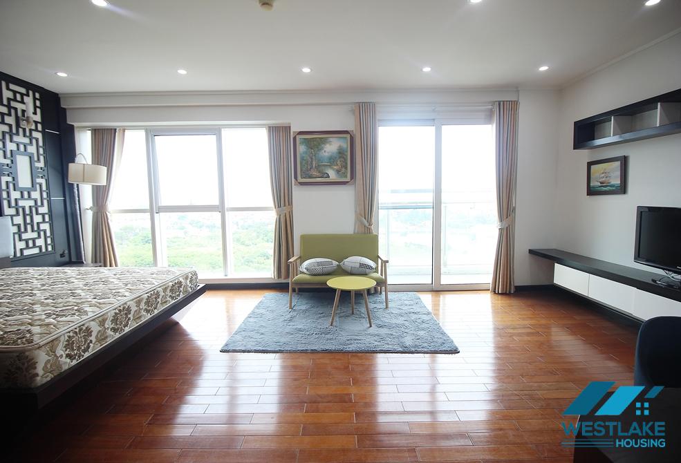 Classic apartment rental in Ciputra L Tower, Tay Ho ward, Ha Noi