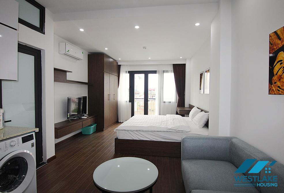 A cheap studio for rent in Xuan Dieu, Tay Ho, Ha Noi