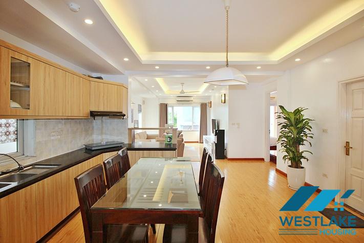 Cho Thuê Căn Hộ 02 Phòng Ngủ Rộng, Thoáng Sáng Tại Phố Trịnh Công Sơn Tây Hồ, Hà Nội
