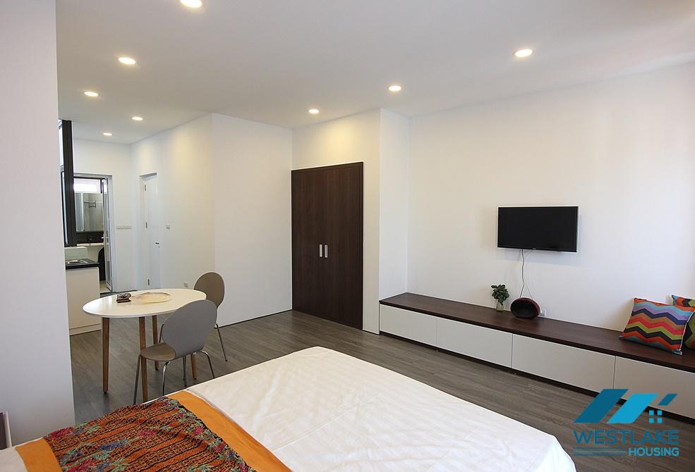 High floor studio with balcony for rent in Xuan Dieu, Tay Ho