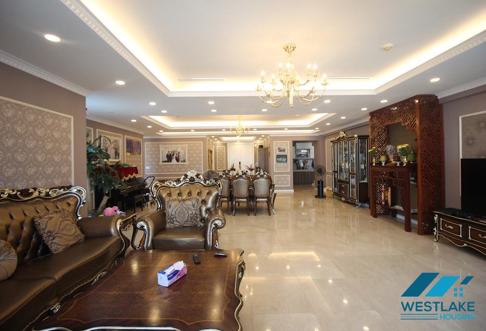 Nice apartment for rent in ciputra with luxurious furniture and modern equipment, Tay Ho, Ha Noi