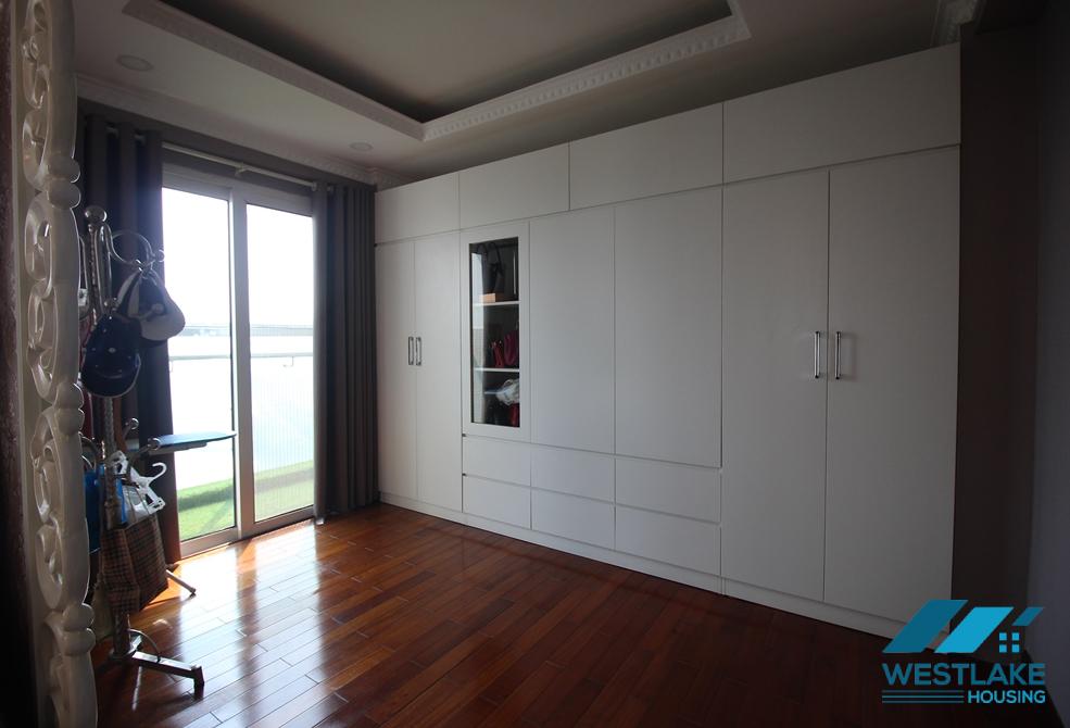 Nice apartment for rent in ciputra with luxurious furniture and modern equipment, Tay Ho, Ha Noi