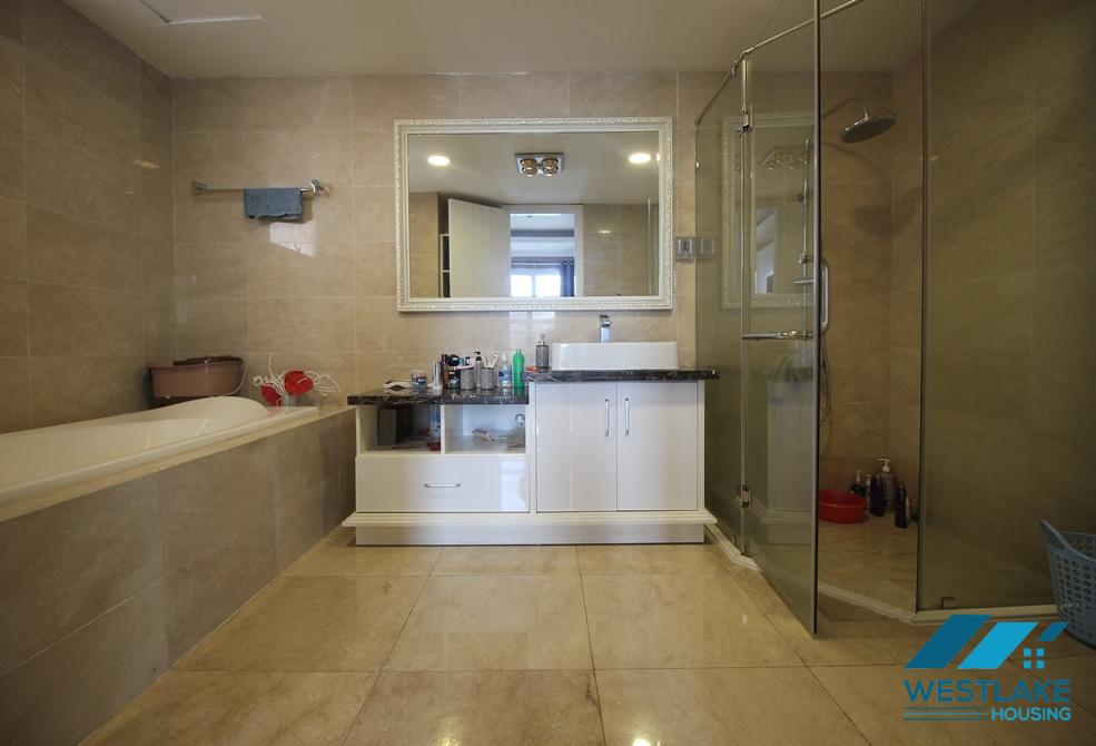 Nice apartment for rent in ciputra with luxurious furniture and modern equipment, Tay Ho, Ha Noi