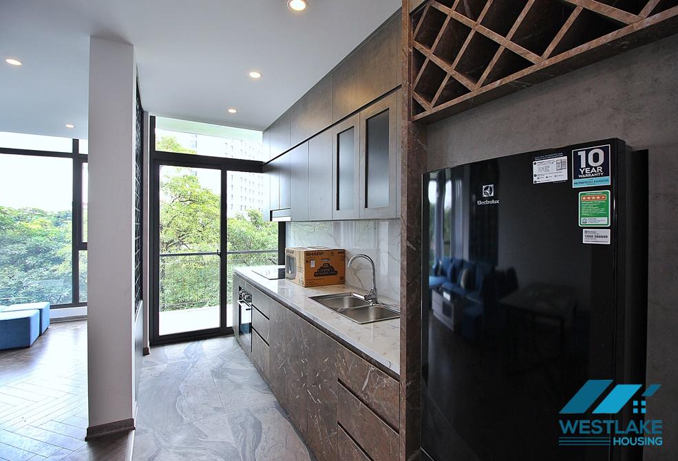 A lakeview 2 bedroom apartment for rent in Xuan Dieu, Tay Ho, Ha Noi