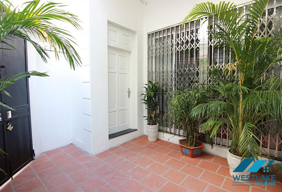 A nice and cozy 3 bedroom house for rent in Xuan Dieu, Tay Ho